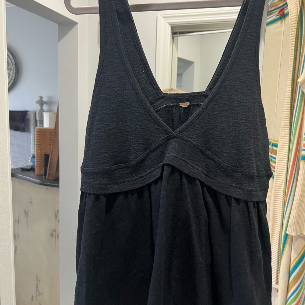 1 Black and 1 White Cami Top
